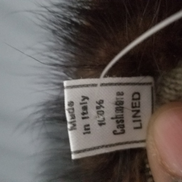 Nordstrom leather gloves - Picture 4 of 8